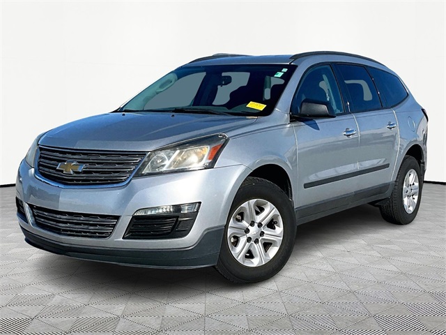 2015 Chevrolet Traverse LS - Photo 3