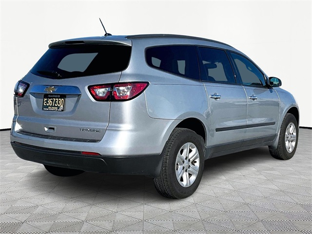 2015 Chevrolet Traverse LS - Photo 6