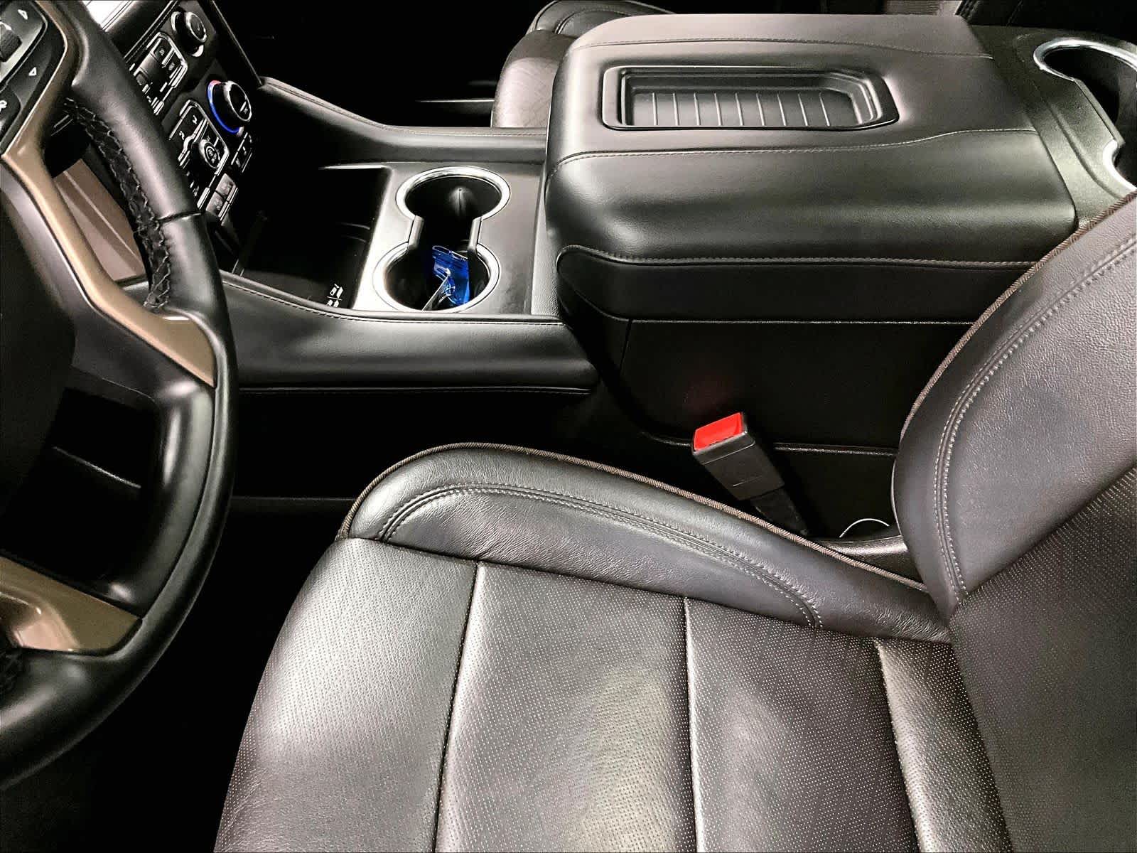 2023 Chevrolet Suburban High Country - Photo 21