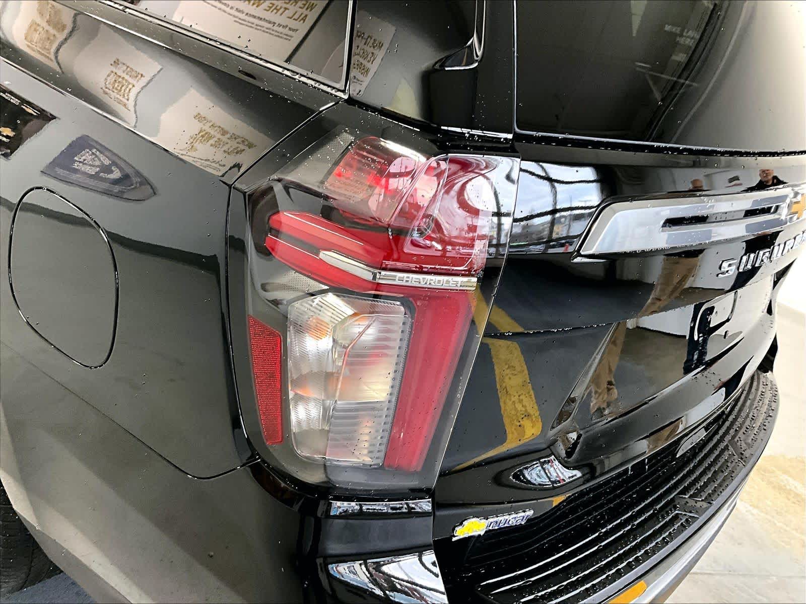 2023 Chevrolet Suburban High Country - Photo 34