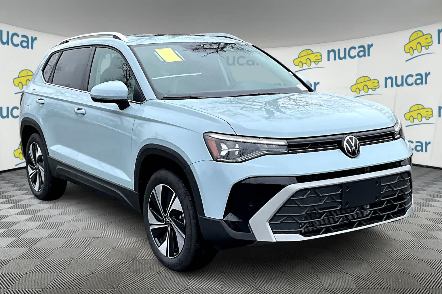 2025 Volkswagen Taos SE