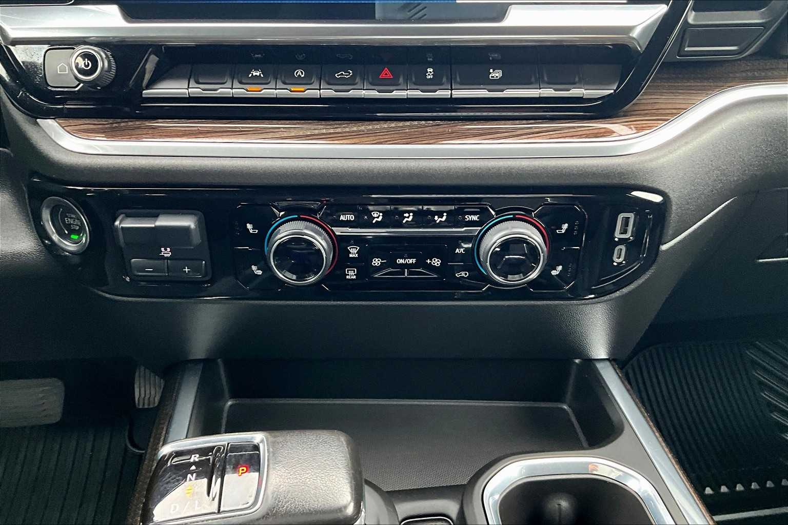 2022 Chevrolet Silverado 1500 RST - Photo 26