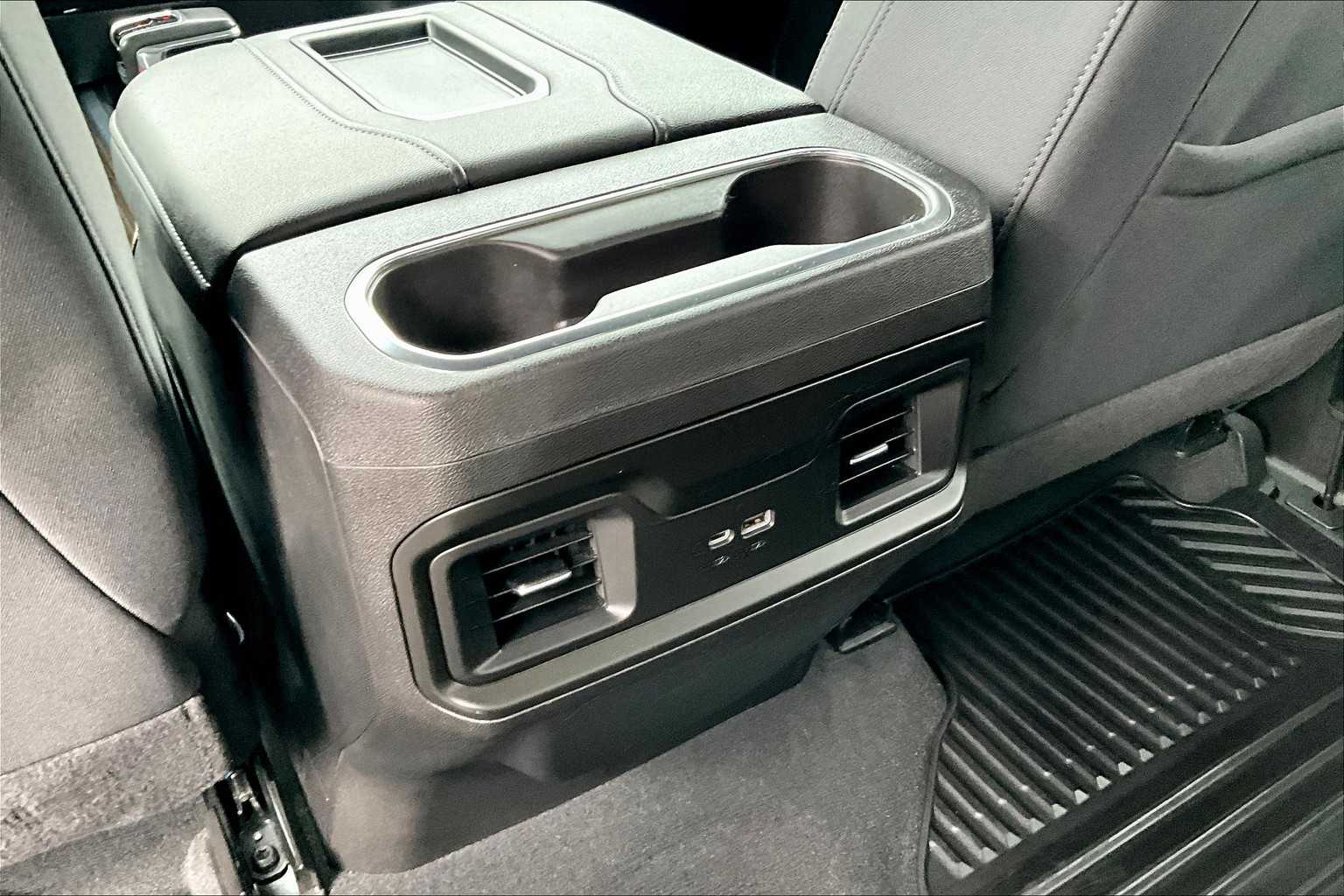 2022 Chevrolet Silverado 1500 RST - Photo 28