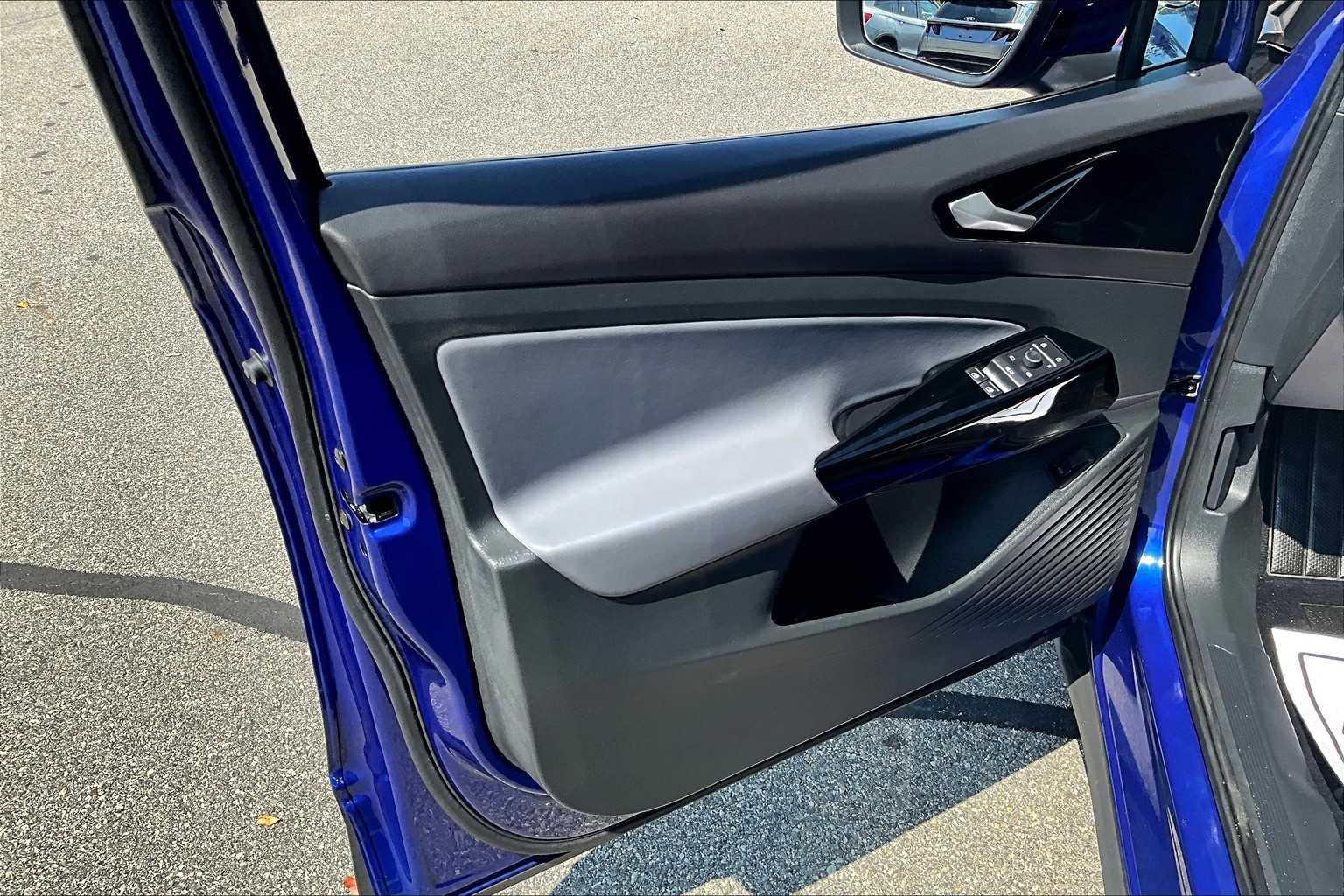 2021 Volkswagen ID.4 Pro S - Photo 9