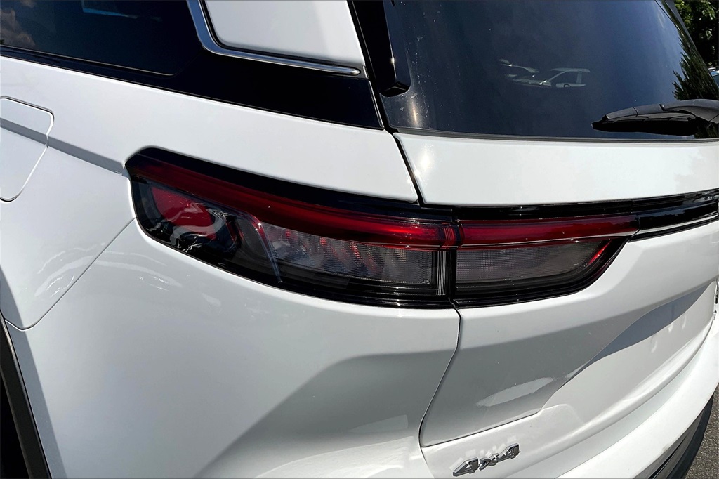 2023 Jeep Grand Cherokee Limited - Photo 30