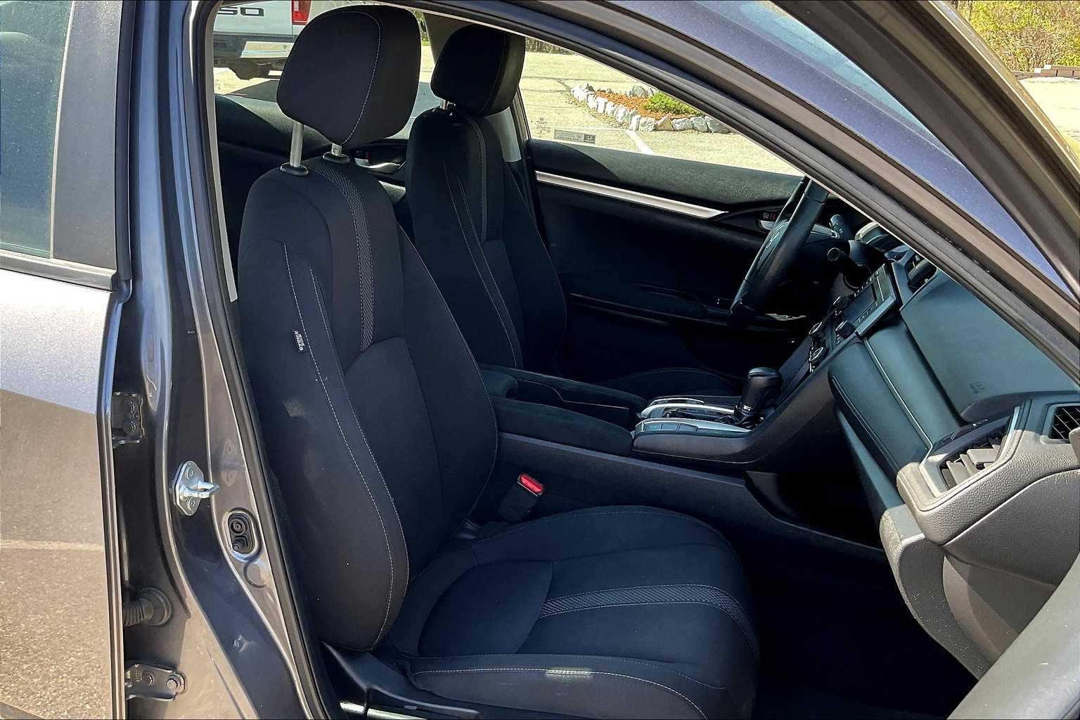 2021 Honda Civic LX - Photo 11