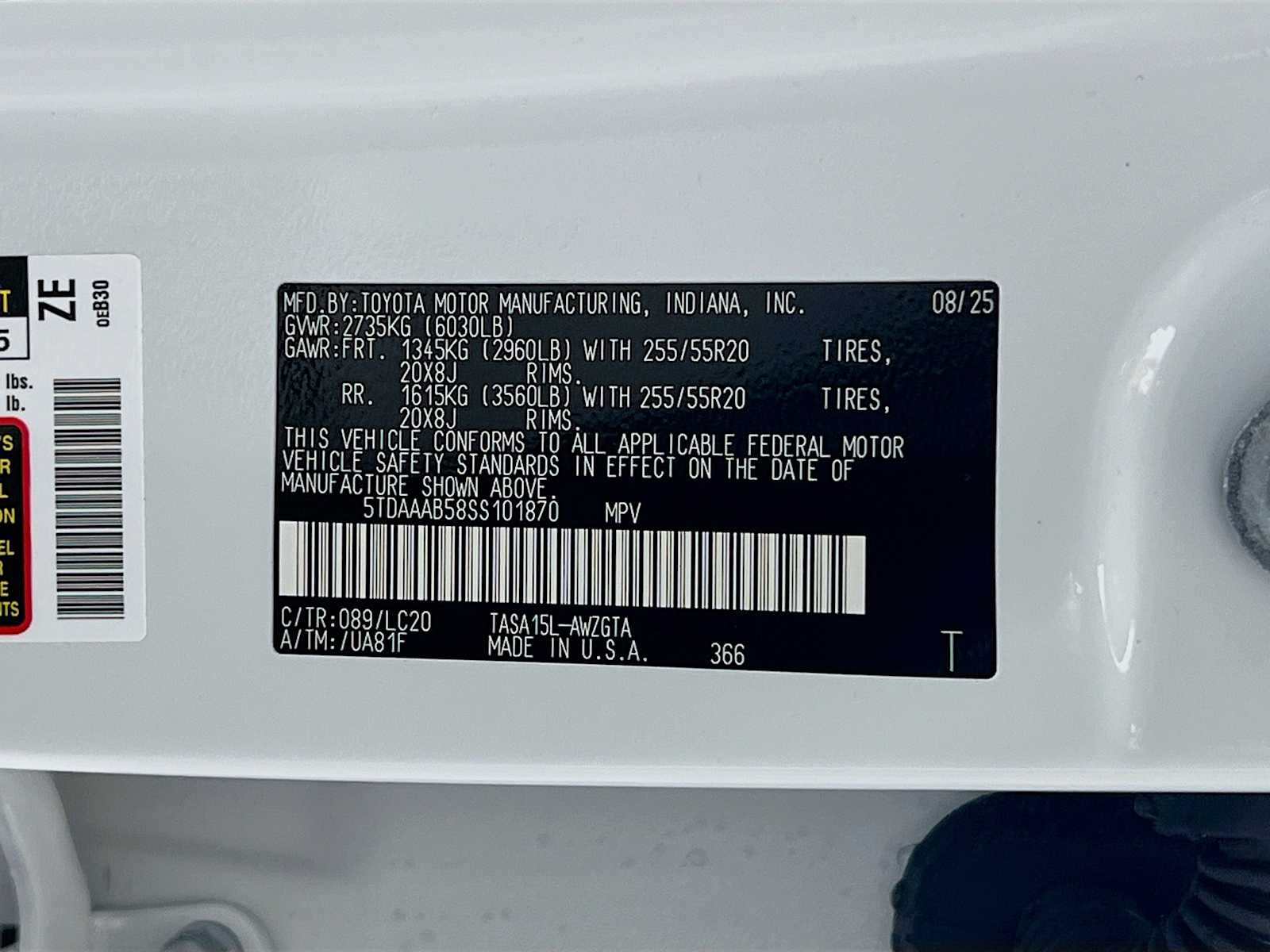 2025 Toyota Grand Highlander Limited - Photo 20