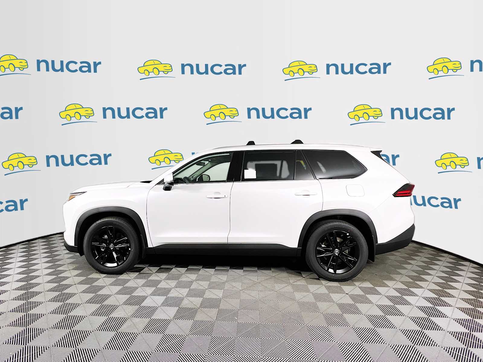 2025 Toyota Grand Highlander Limited - Photo 3