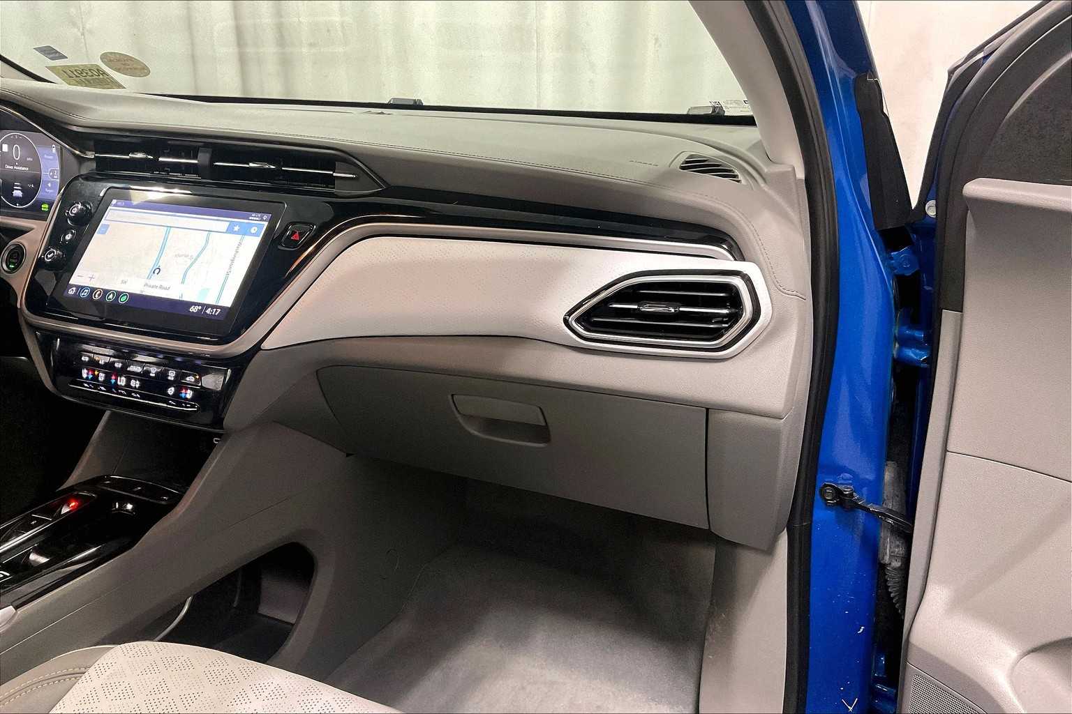2022 Chevrolet Bolt EUV Premier - Photo 13