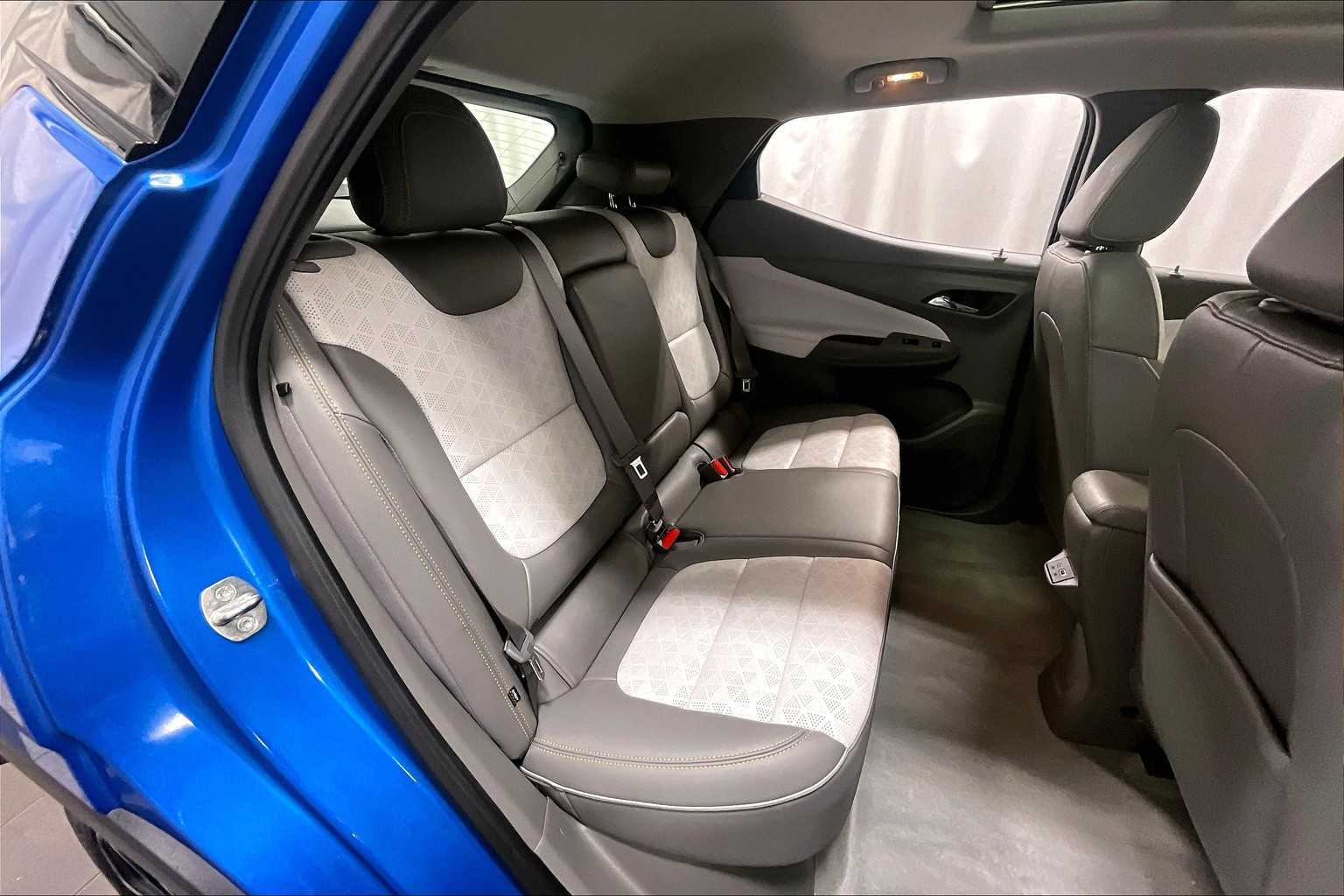2022 Chevrolet Bolt EUV Premier - Photo 16