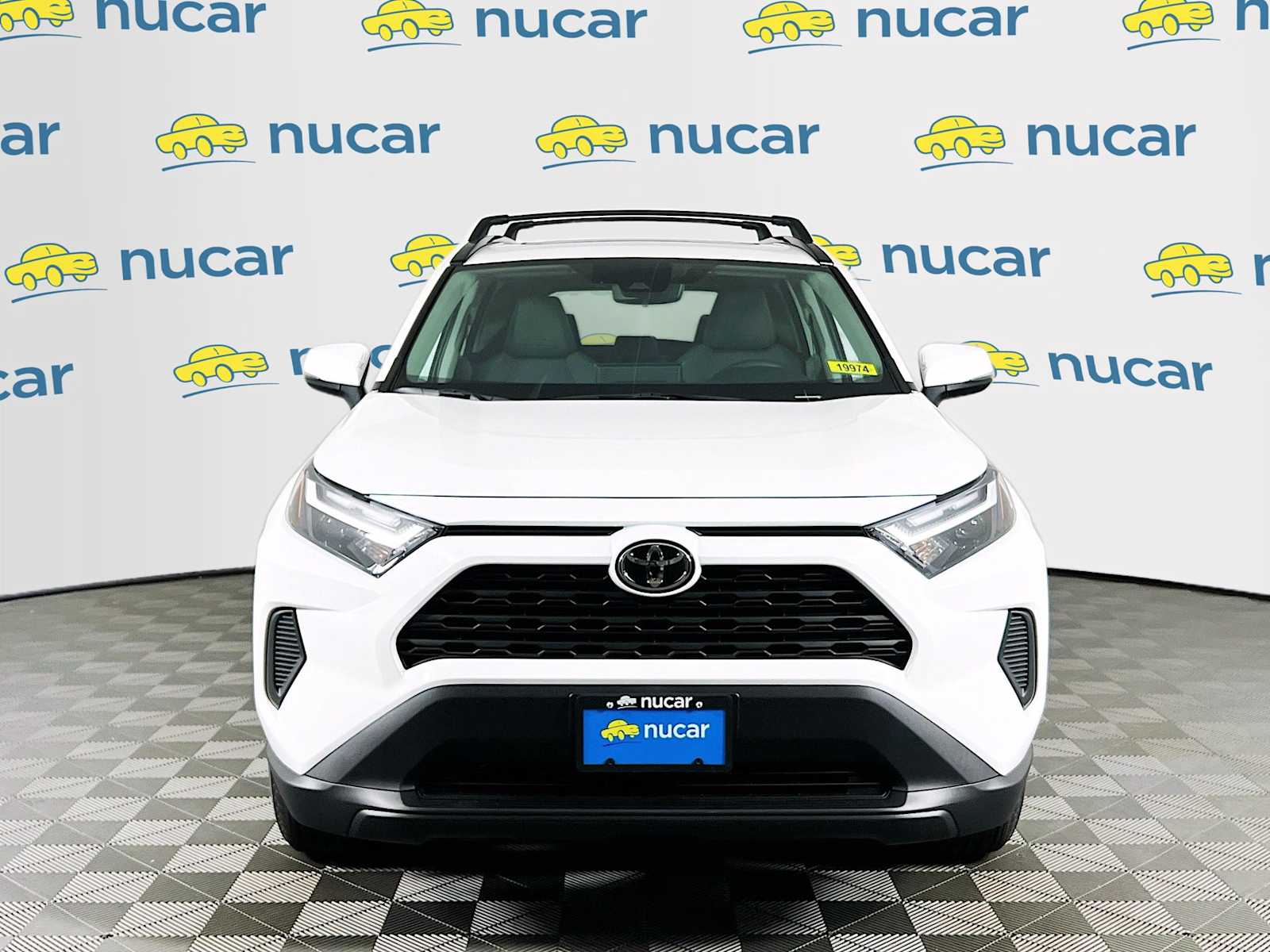 2025 Toyota RAV4 XLE - Photo 2