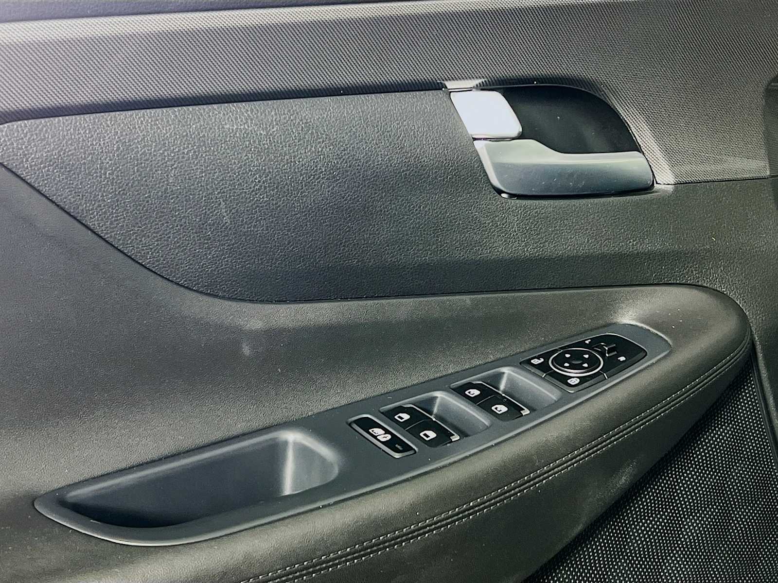 2022 Hyundai Santa Fe SEL - Photo 17