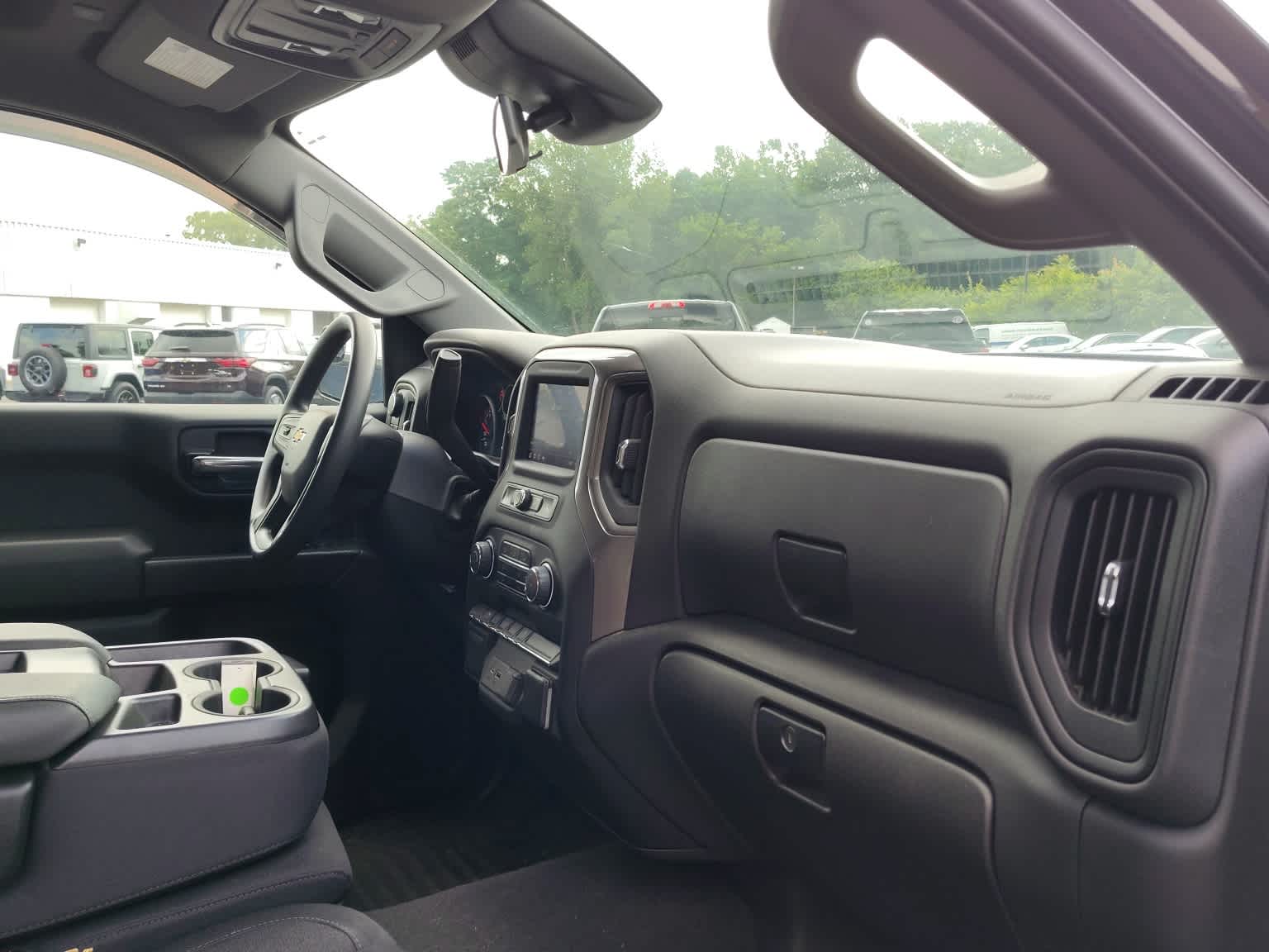 2023 Chevrolet Silverado 1500 Custom - Photo 10