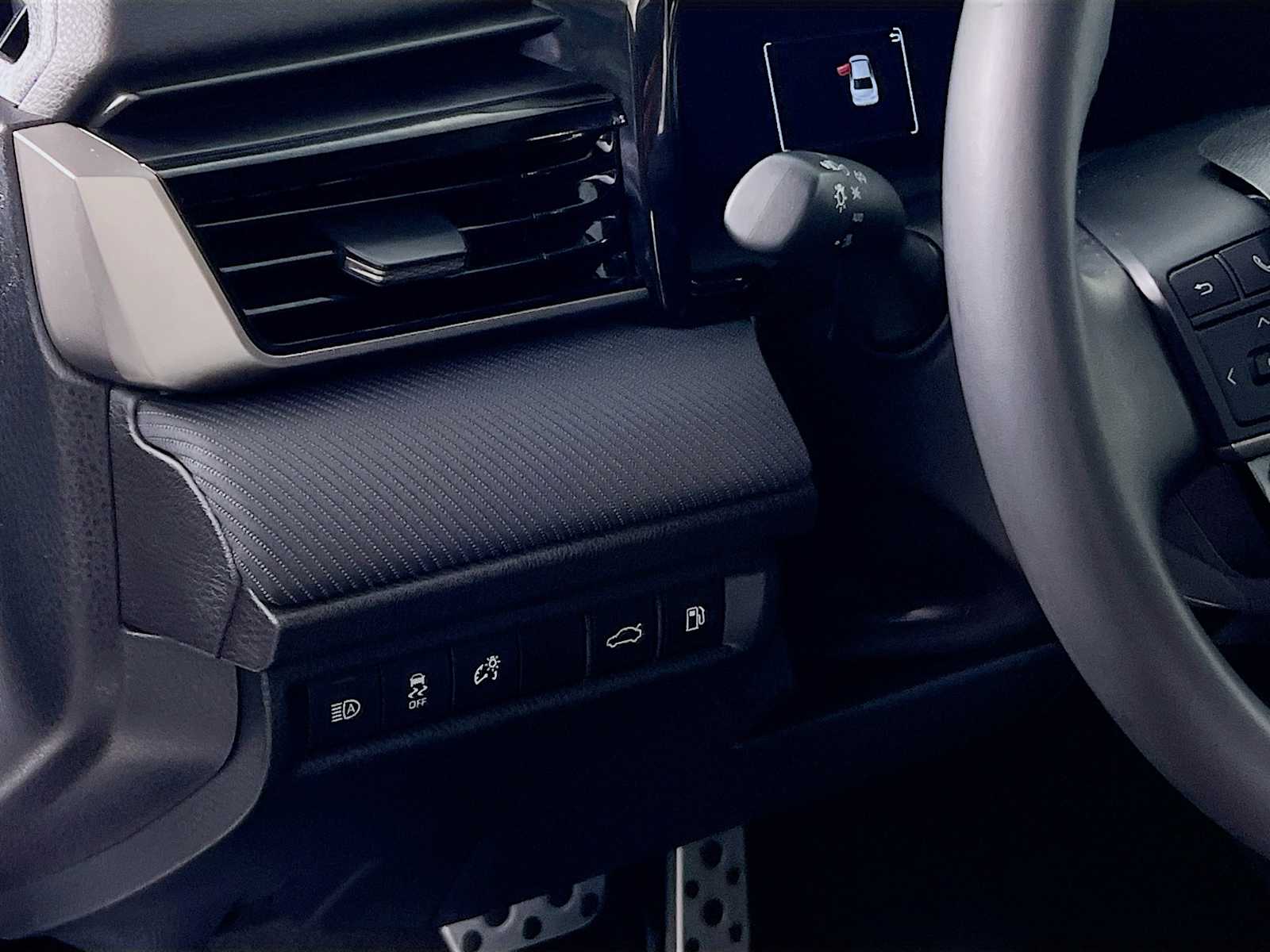 2025 Toyota Camry SE - Photo 10