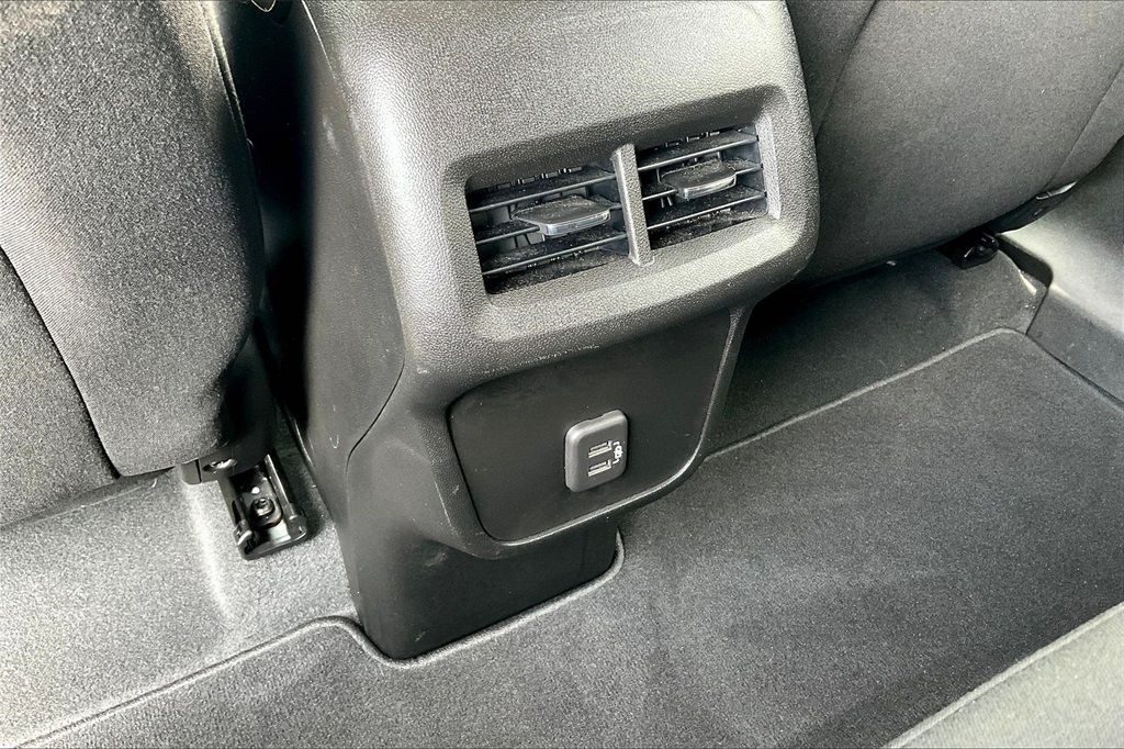 2022 Chevrolet Equinox LT - Photo 25