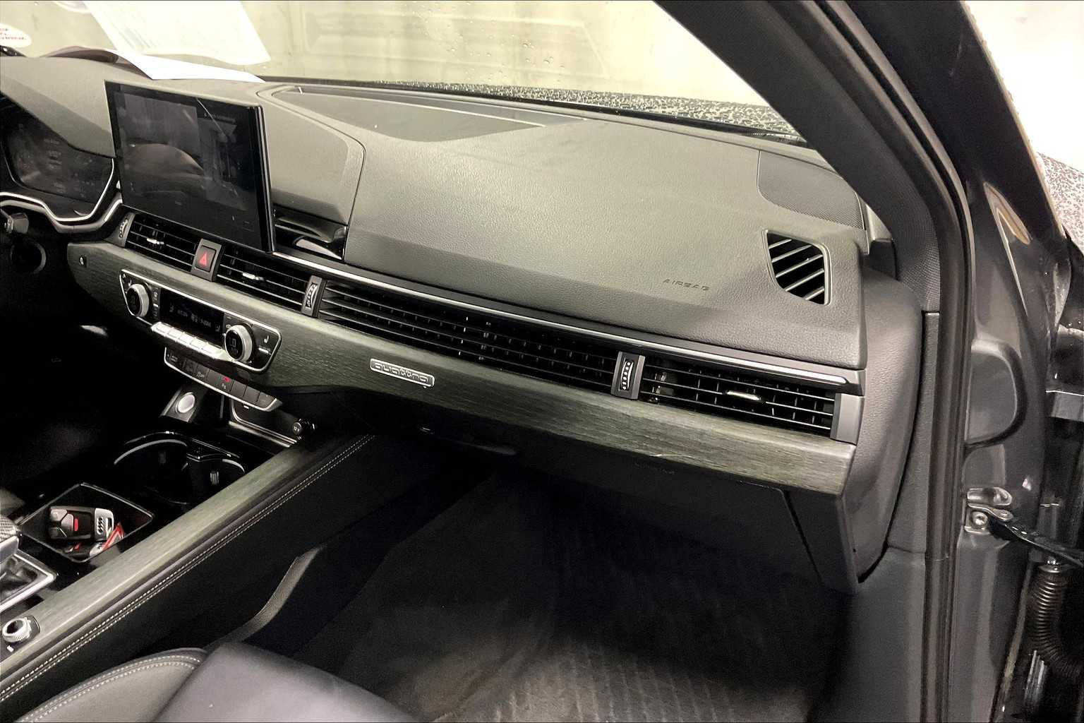 2021 Audi A4 S line Premium Plus - Photo 13