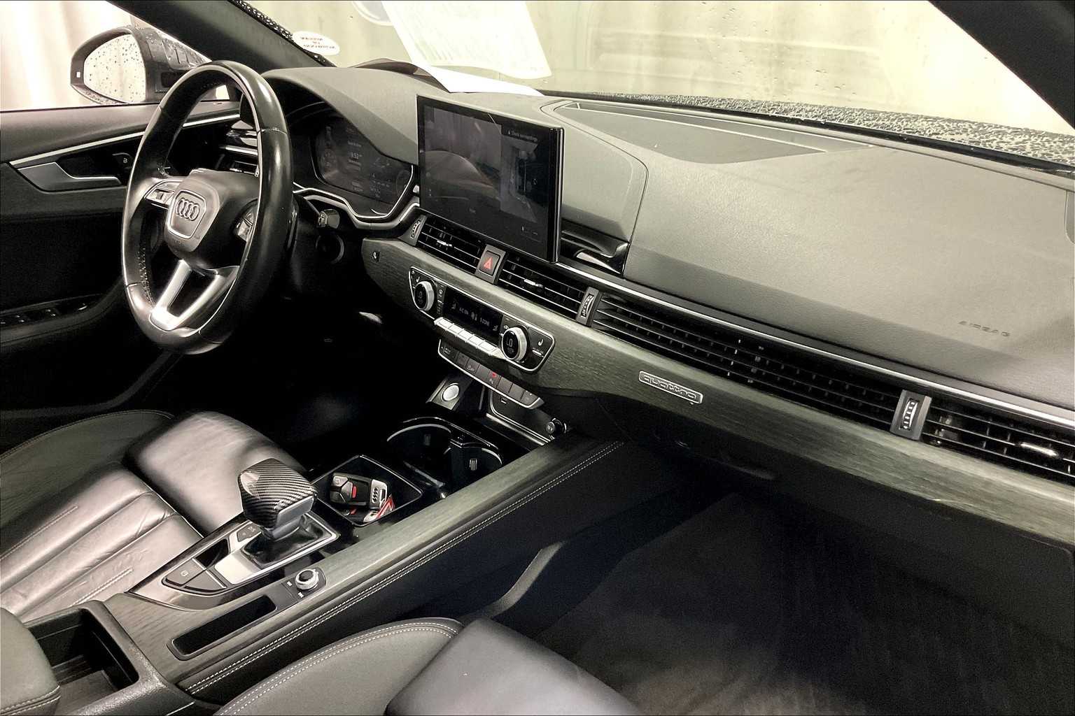 2021 Audi A4 S line Premium Plus - Photo 14