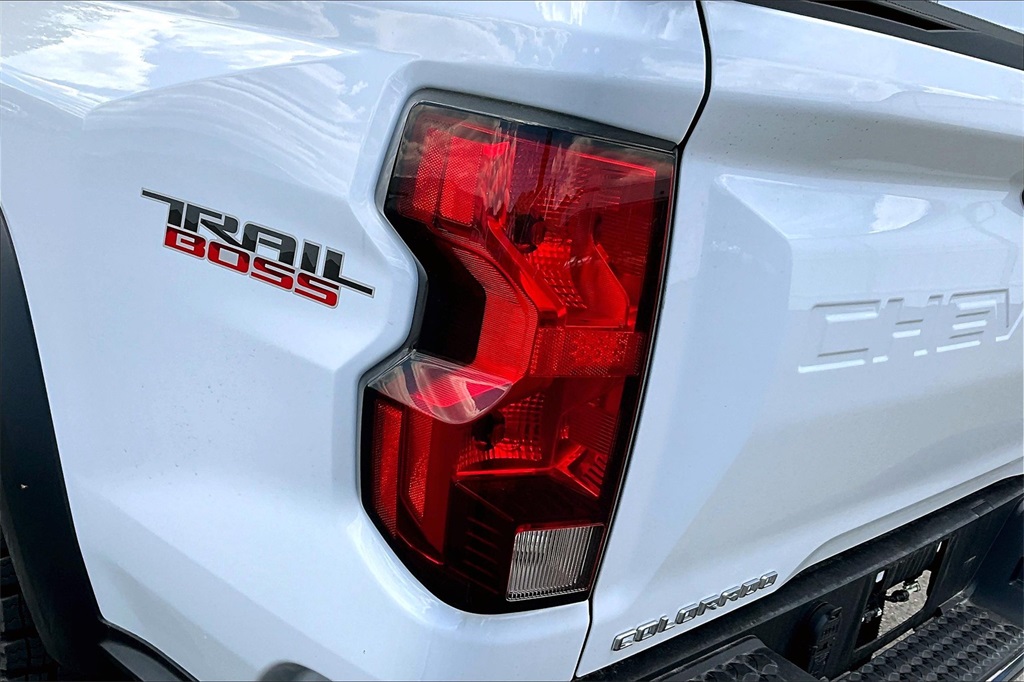 2024 Chevrolet Colorado Trail Boss - Photo 32