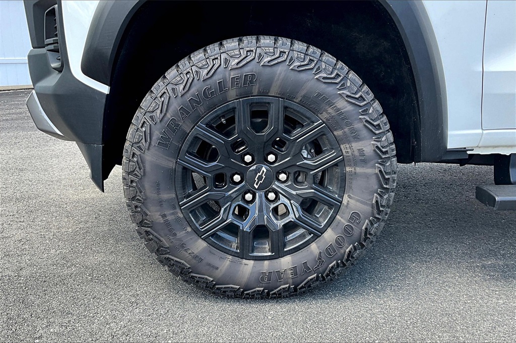 2024 Chevrolet Colorado Trail Boss - Photo 7