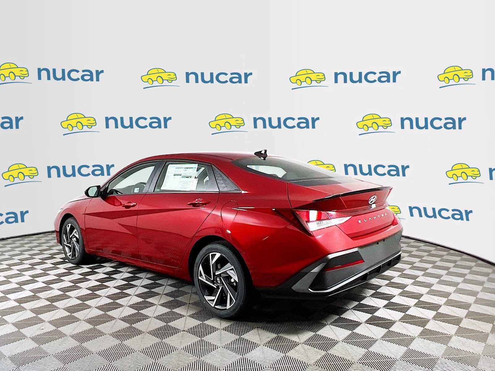 2025 Hyundai Elantra SEL Sport - Photo 4