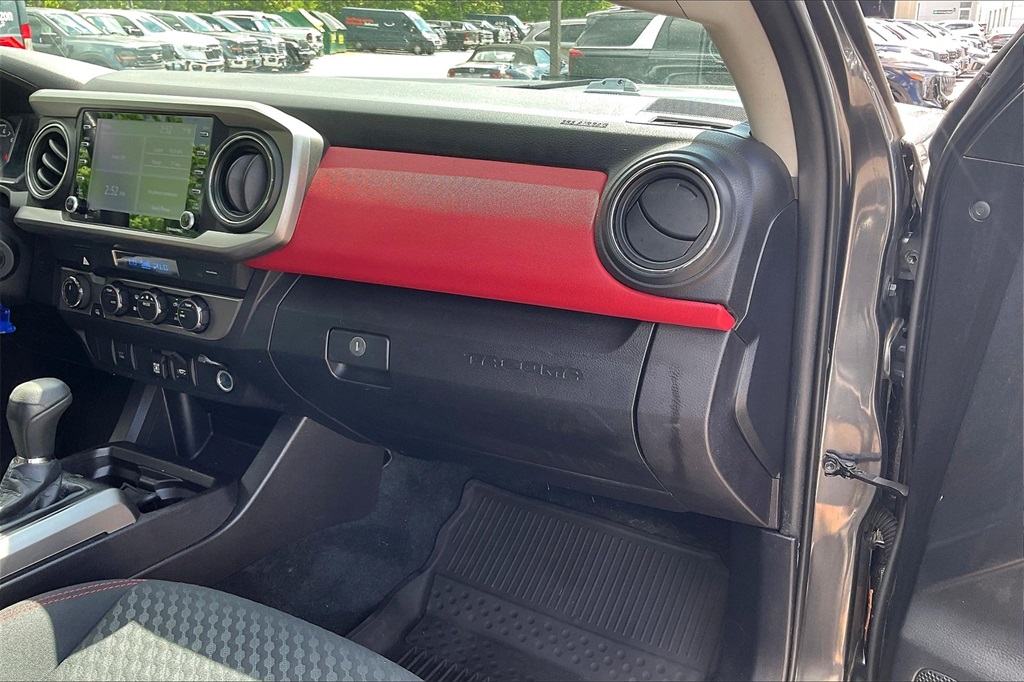 2021 Toyota Tacoma SR5 - Photo 12