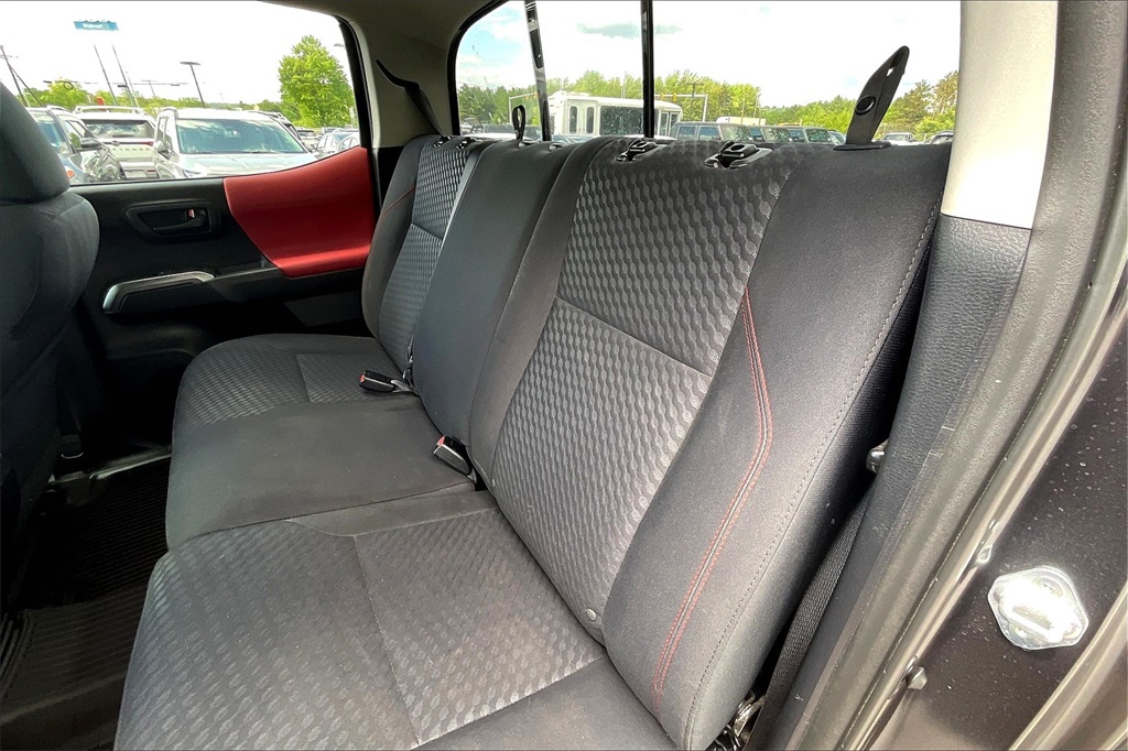 2021 Toyota Tacoma SR5 - Photo 14