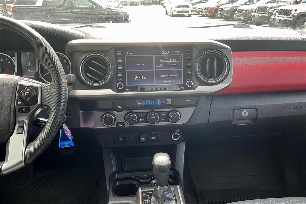 2021 Toyota Tacoma SR5 - Photo 17