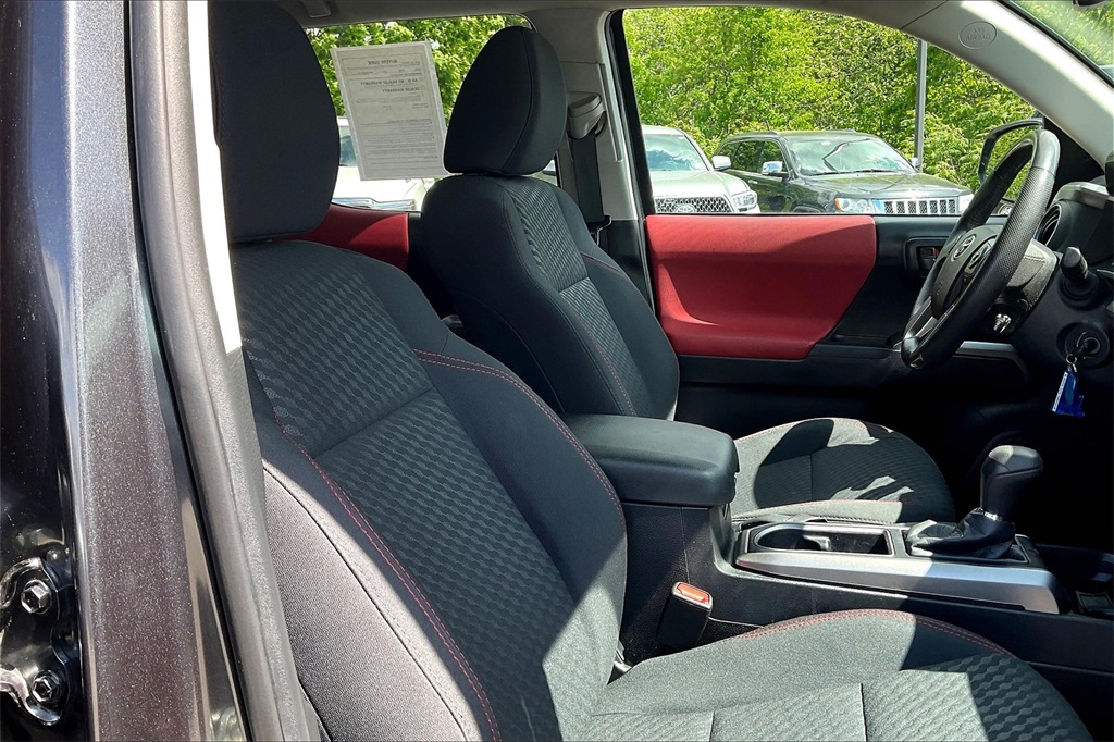 2021 Toyota Tacoma SR5 - Photo 10