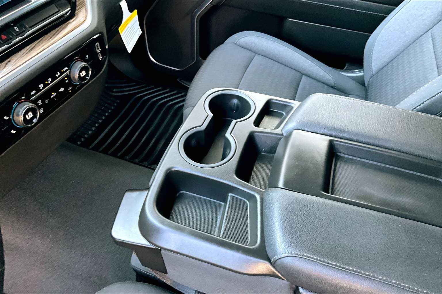 2022 Chevrolet Silverado 1500 LT - Photo 20
