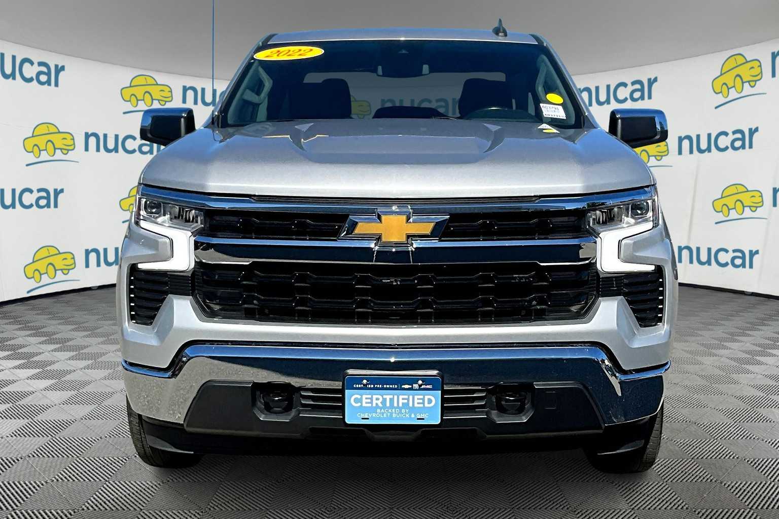 2022 Chevrolet Silverado 1500 LT - Photo 2