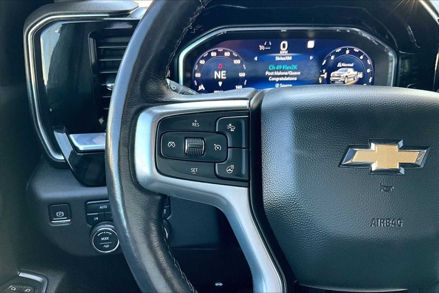 2022 Chevrolet Silverado 1500 LT - Photo 22