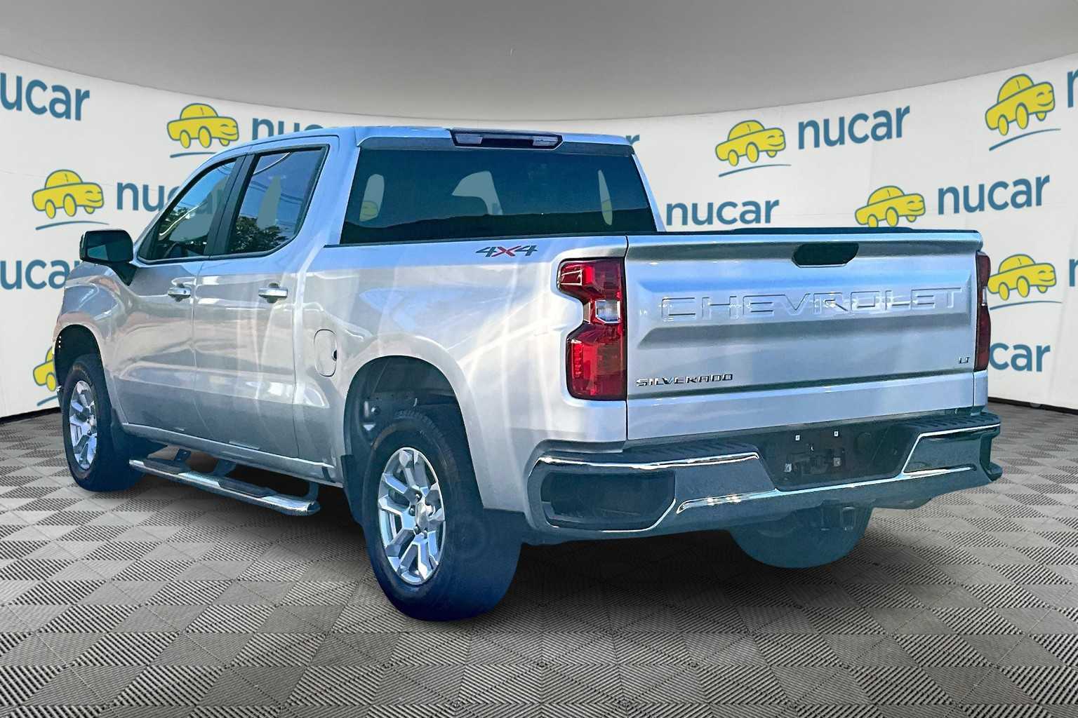 2022 Chevrolet Silverado 1500 LT - Photo 4