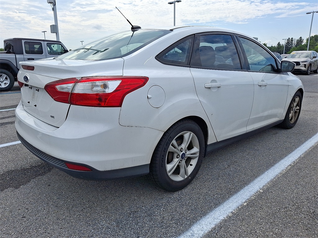 2014 Ford Focus SE - Photo 7