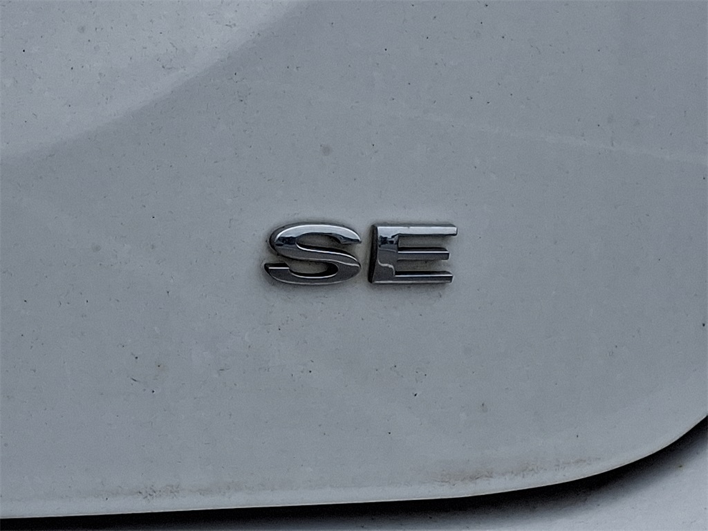2014 Ford Focus SE - Photo 10