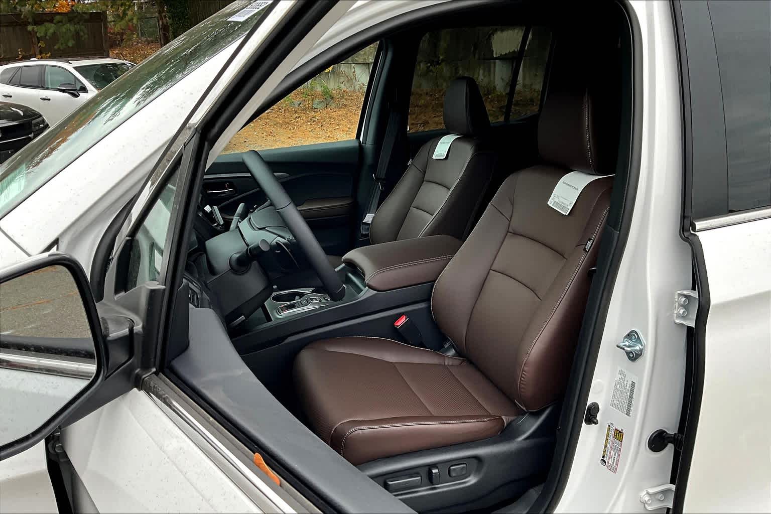 2025 Honda Ridgeline RTL - Photo 11