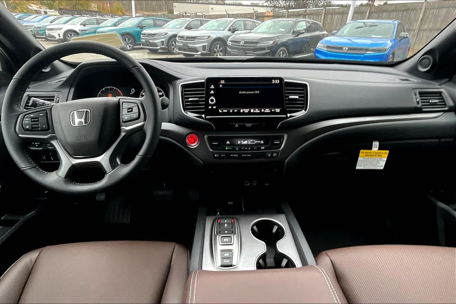 2025 Honda Ridgeline RTL - Photo 12