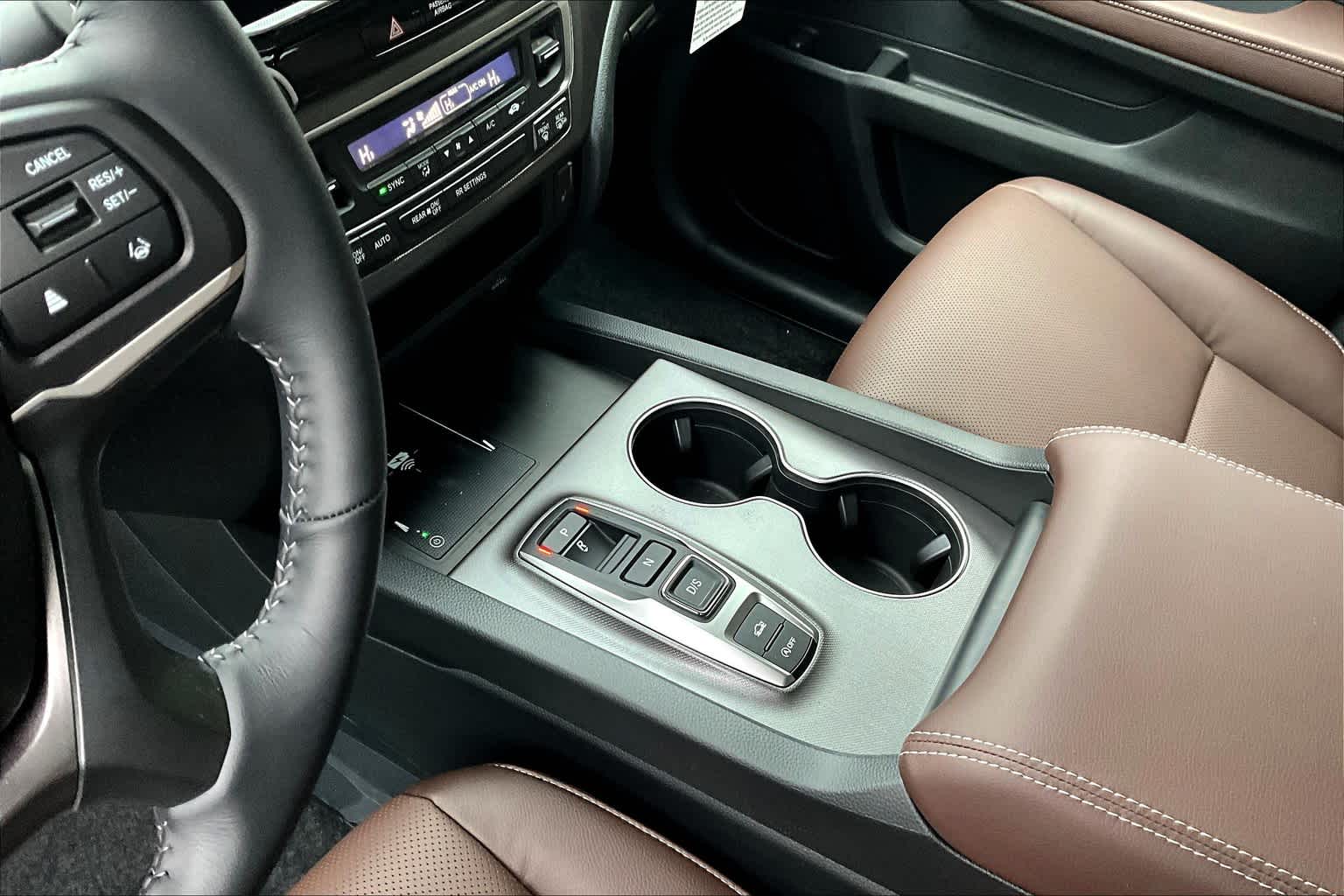 2025 Honda Ridgeline RTL - Photo 14