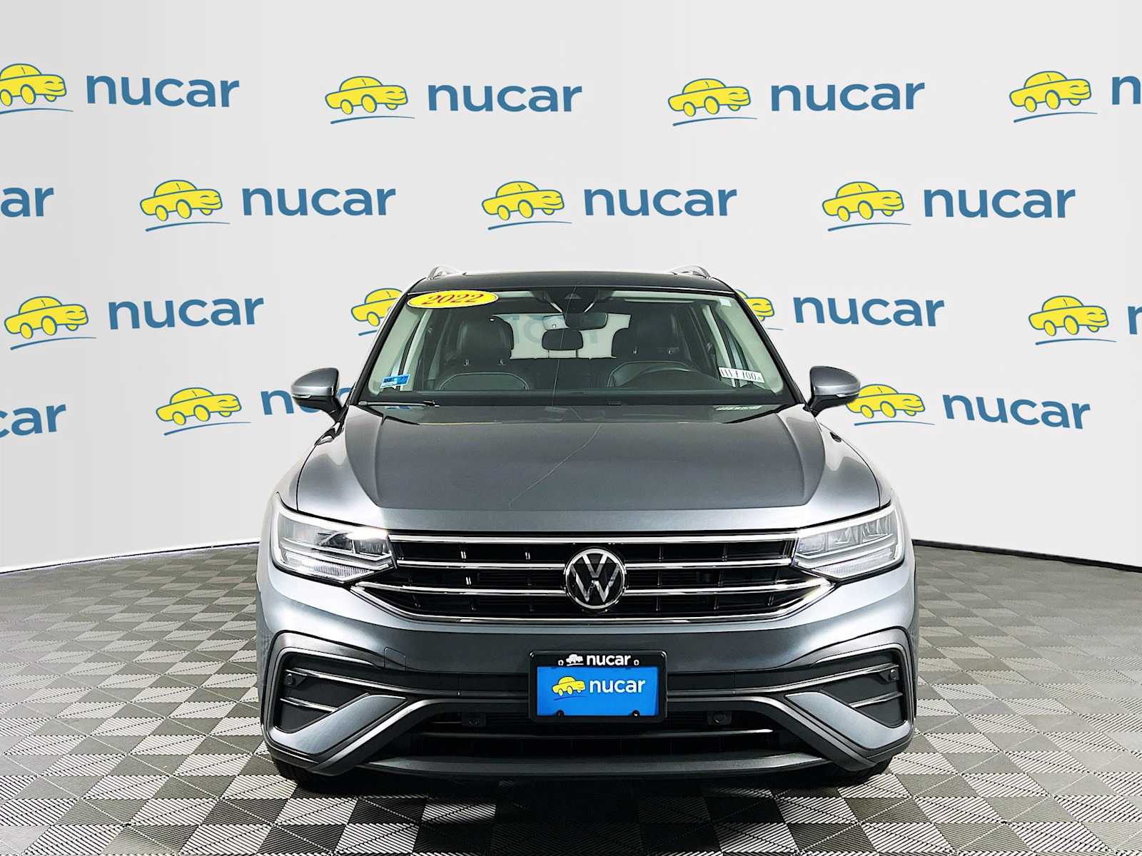 2022 Volkswagen Tiguan SE - Photo 2