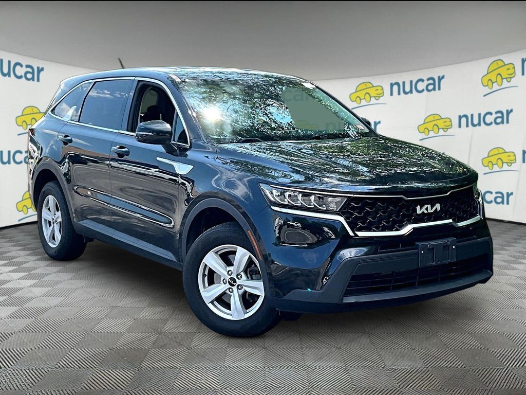 2022 Kia Sorento LX