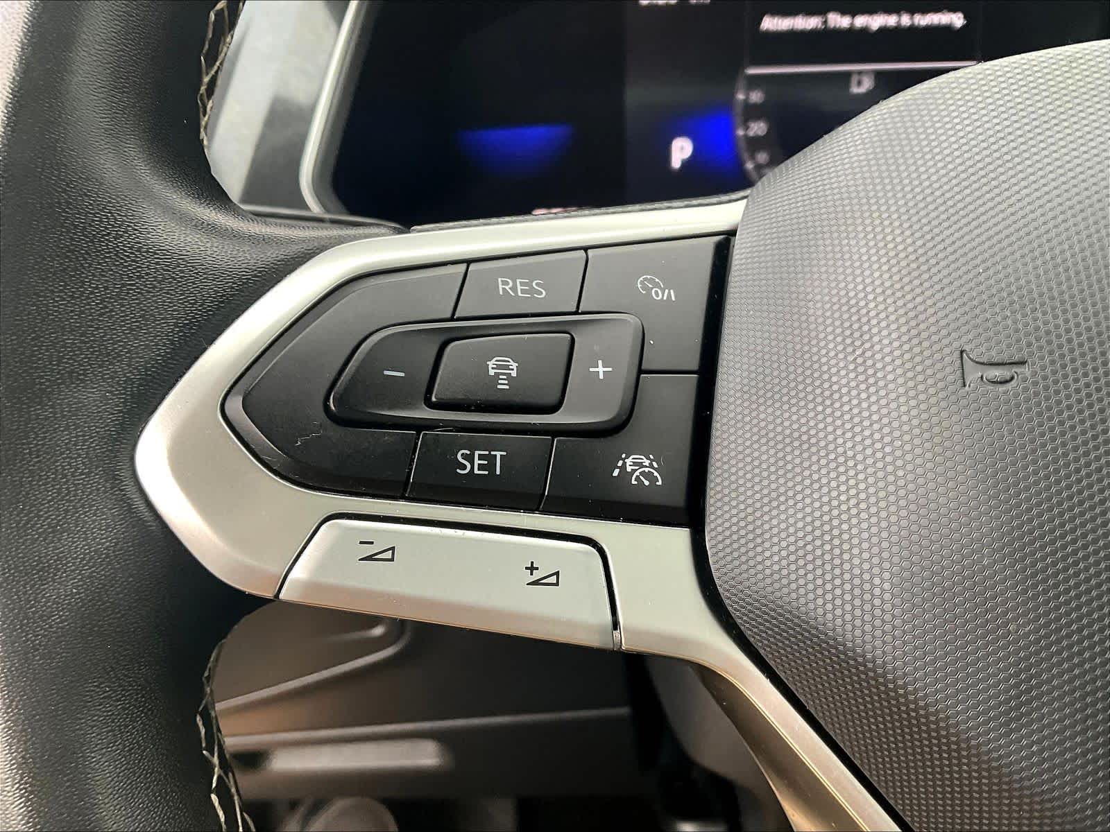 2022 Volkswagen Tiguan SE - Photo 23