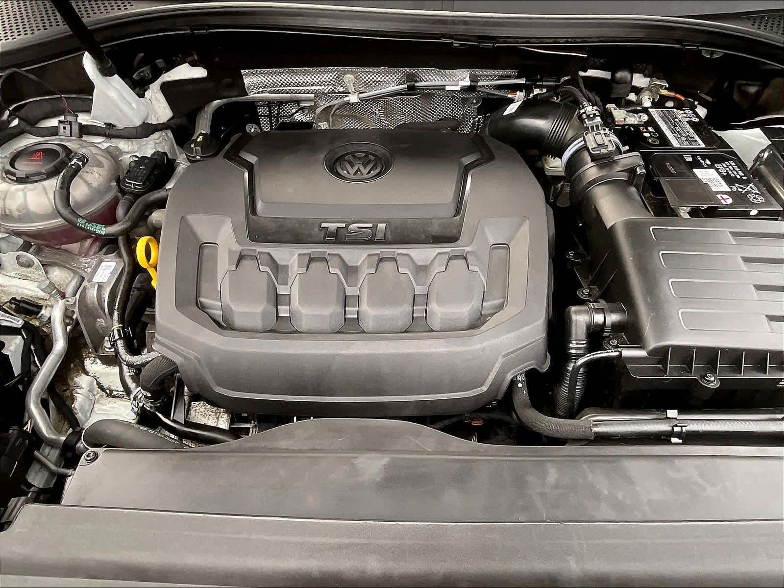 2022 Volkswagen Tiguan SE - Photo 29