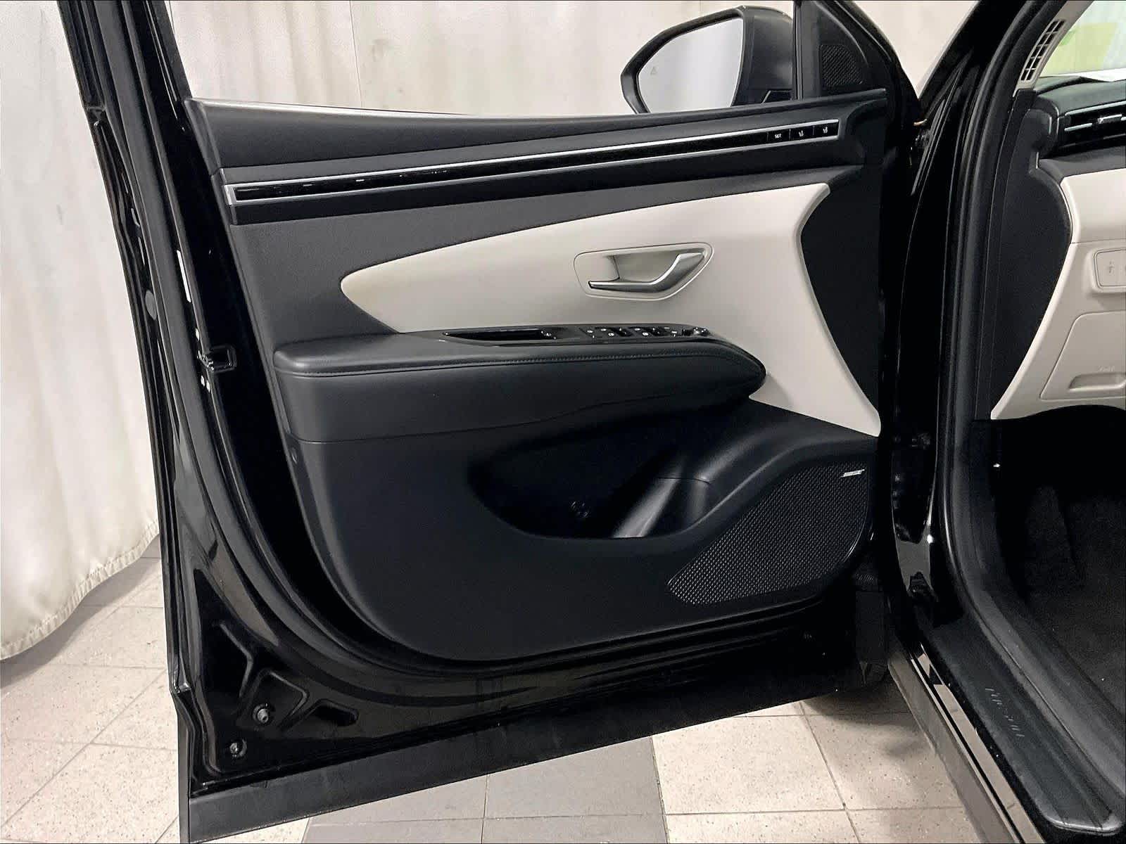 2023 Hyundai Tucson Hybrid Limited - Photo 9