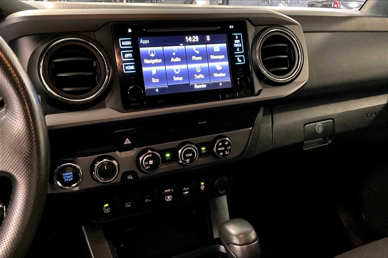 2019 Toyota Tacoma TRD Sport - Photo 18