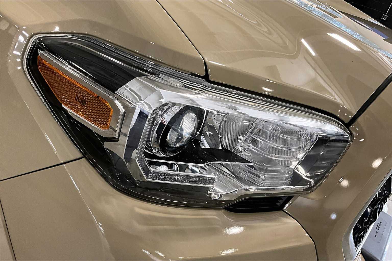 2019 Toyota Tacoma TRD Sport - Photo 34