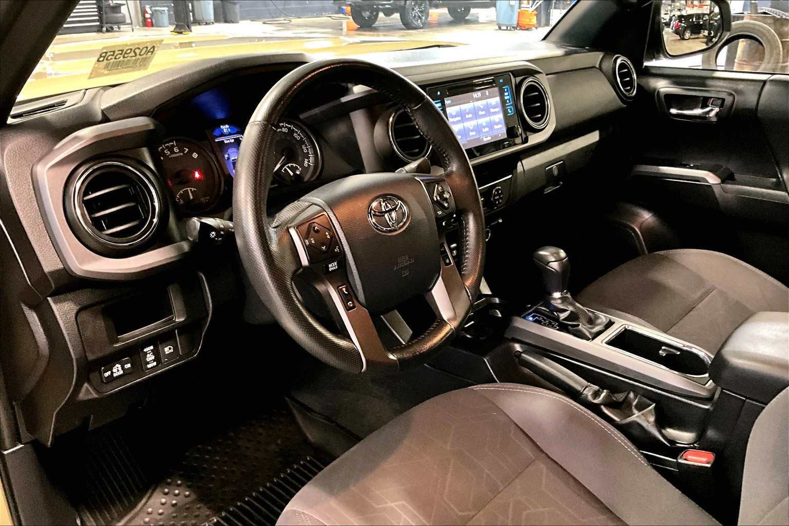 2019 Toyota Tacoma TRD Sport - Photo 8