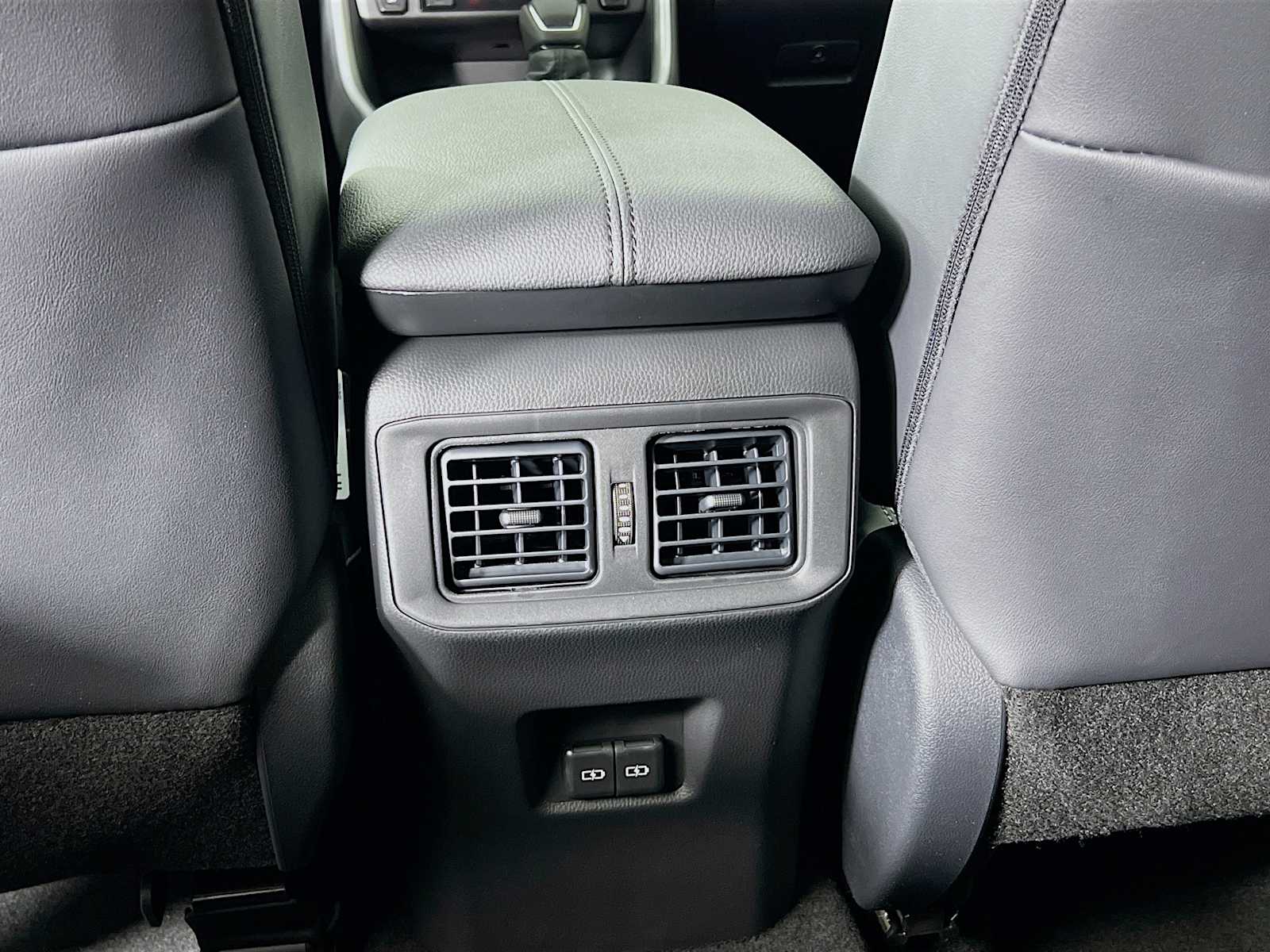 2025 Toyota RAV4 XLE Premium - Photo 14