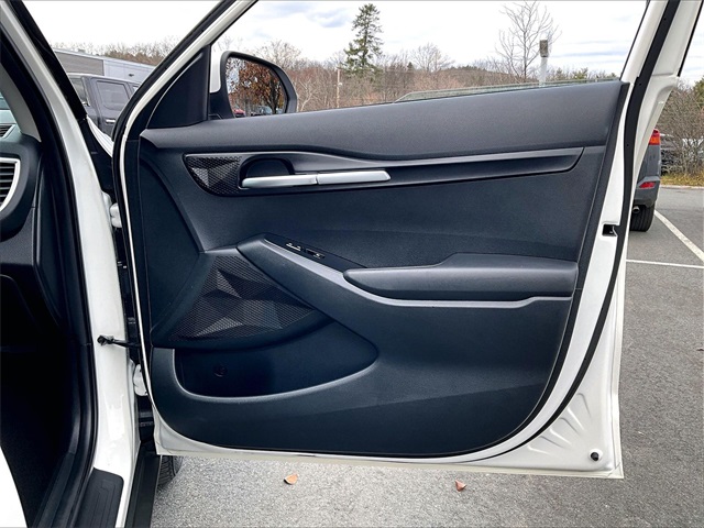 2023 Kia Seltos LX - Photo 19