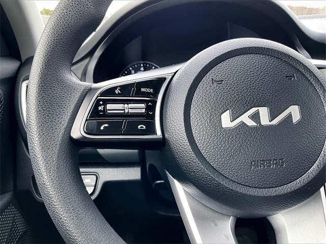 2023 Kia Seltos LX - Photo 23