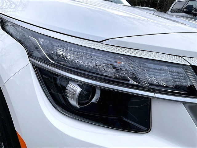 2023 Kia Seltos LX - Photo 30