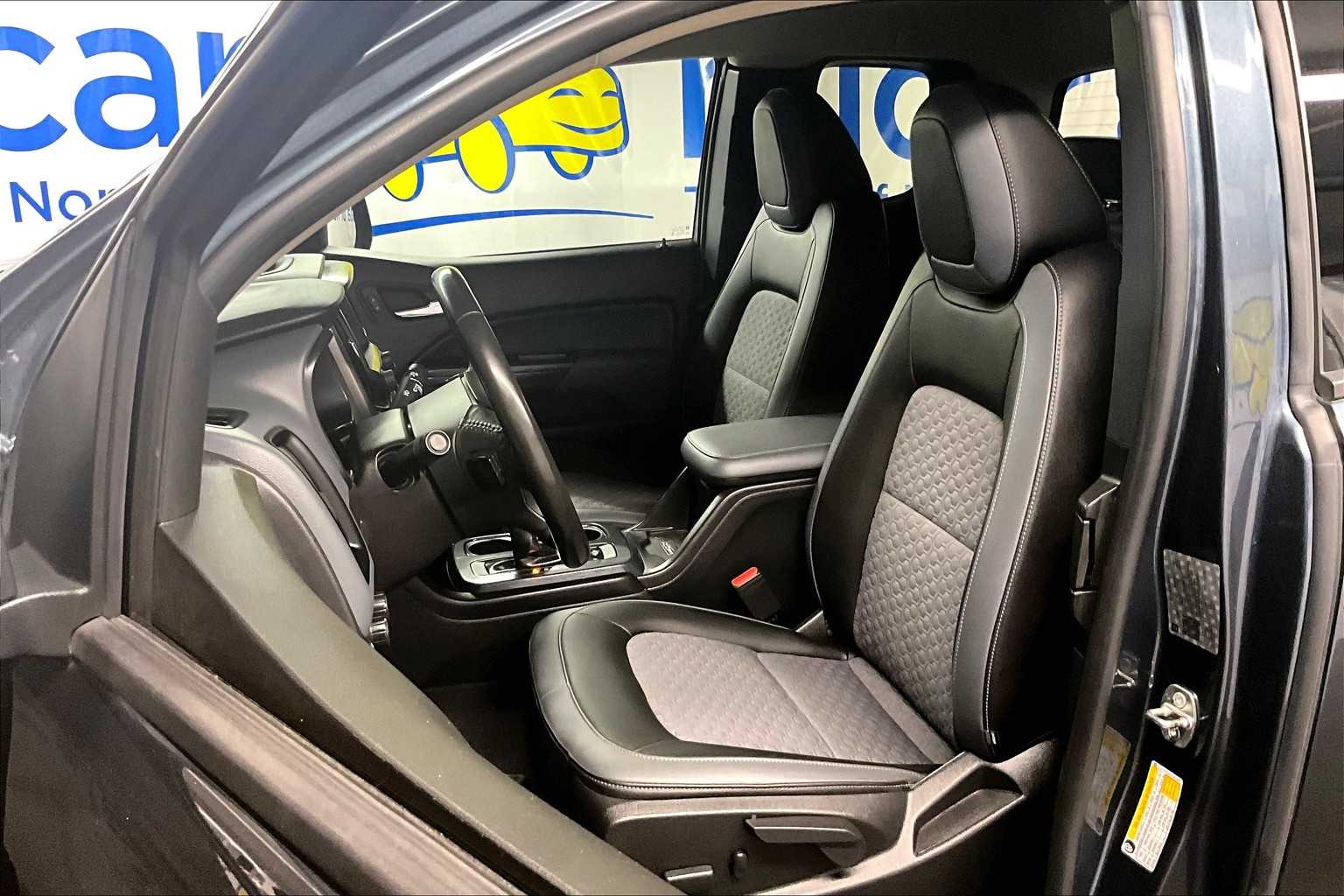 2019 Chevrolet Colorado 4WD Z71 - Photo 10